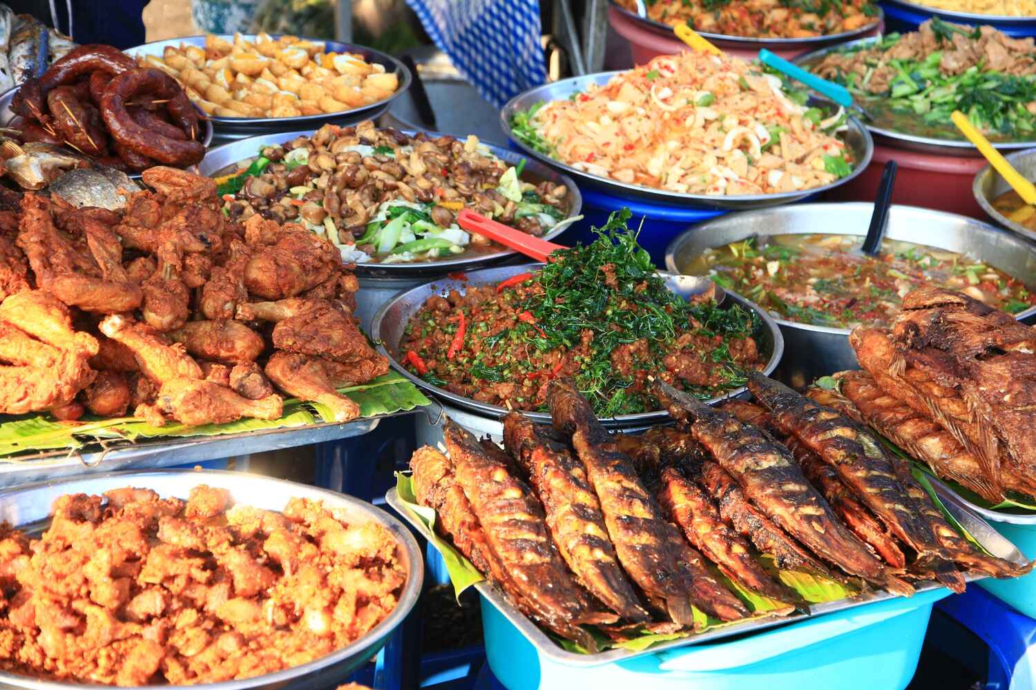 Diverse-street-food-in-Chiang-Mai